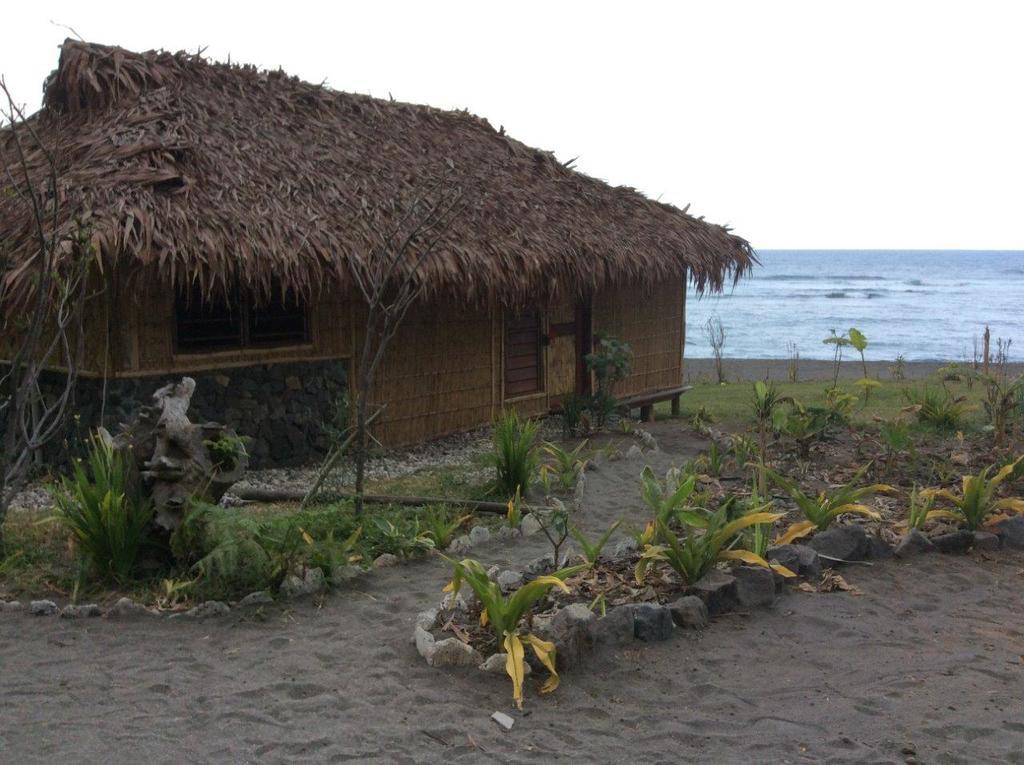 Friendly Beach Looukeureus Exterior photo