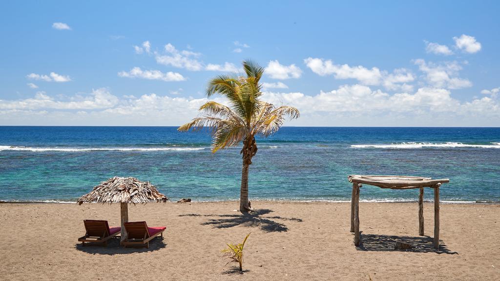 Friendly Beach Looukeureus Exterior photo